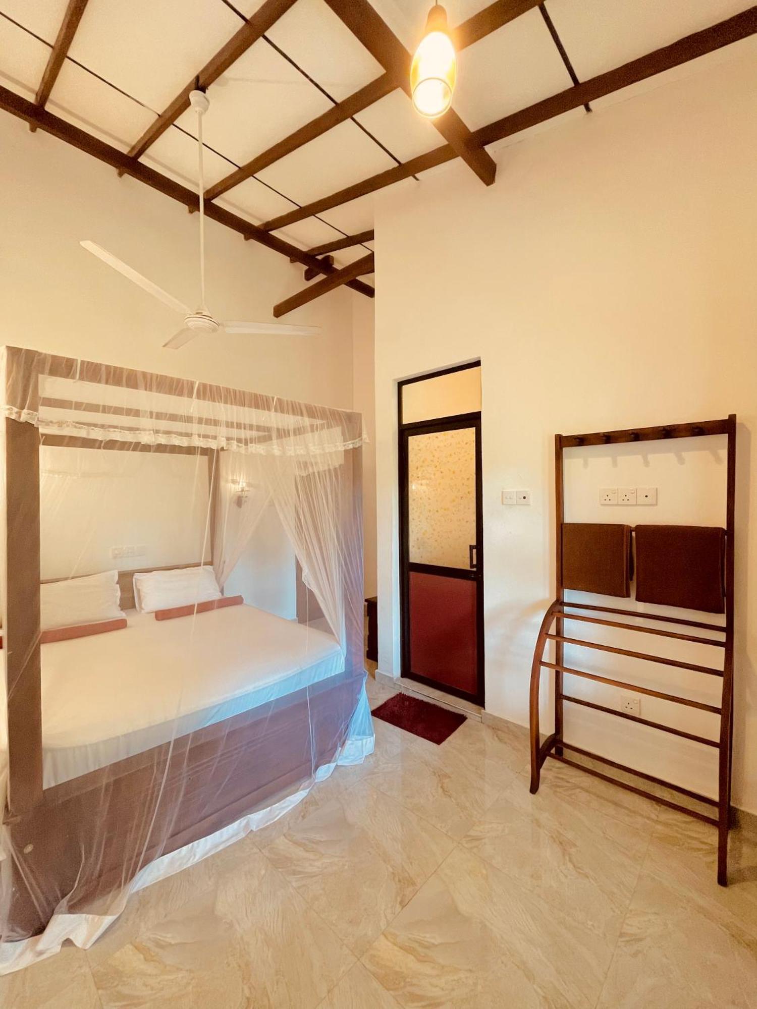 Riverwood Villa Weligama Phòng bức ảnh